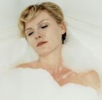 Kirsten Dunst Nude in Bath
